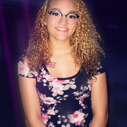 Yessenia S. - Gates Babysitter