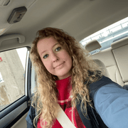 Jennah B., Pet Care Provider in Iowa City, IA with 10 years paid experience