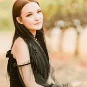 Savannah P., Child Care in North Bend, WA 98045 with 4 years of paid experience
