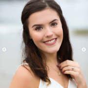 Chloe W. - Bangor Babysitter