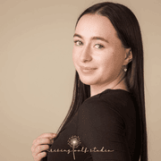 Lucy W., Pet Care Provider in Phoenix, AZ with 4 years paid experience