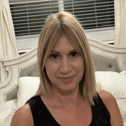 Holly M., Babysitter in Camarillo, CA with 25 years paid experience