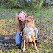 Alexis W., Pet Care Provider in Hampstead, NC with 1 year paid experience