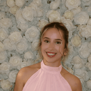Chloe R., Babysitter in Fresno, CA with 4 years paid experience