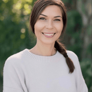 Amy W., Babysitter in 85119 with 19 years of paid experience