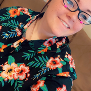 Elizabeth B., Pet Care Provider in Wahiawa, HI with 6 years paid experience