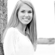 Hannah W. - Kennebunkport <span class="translation_missing" title="translation missing: en.application.care_types.child_care">Child Care</span>