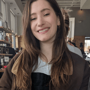 Elizabeth S., Nanny in Aurora, IL with 15 years paid experience