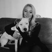 Olivia K. - Williamsburg Pet Care Provider