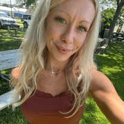 Elizabeth C., Babysitter in Greenport, NY with 4 years paid experience