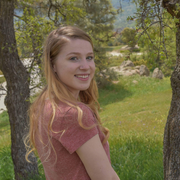 Julia K. - Tehachapi Babysitter
