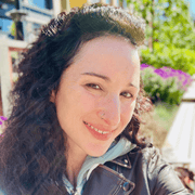 Ana B., Babysitter in Somerset, MA 02726 with 20 years of paid experience