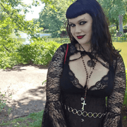 Emily L., Babysitter in Chicago, IL with 7 years paid experience