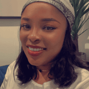 Stephanie Mannan W., Babysitter in Chicago, IL with 5 years paid experience