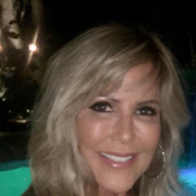 Donna F. - Fort Lauderdale <span class="translation_missing" title="translation missing: en.application.care_types.child_care">Child Care</span>