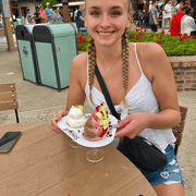 Hailey L., Pet Care Provider in Utica, MI with 2 years paid experience