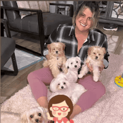 Anelys M., Pet Care Provider in Miami, FL with 15 years paid experience