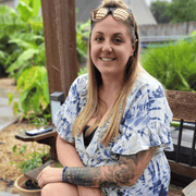 Lindsay R., Babysitter in 27976 with 10 years of paid experience