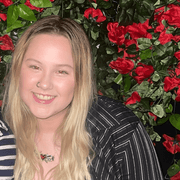 Chrislyn F., Pet Care Provider in Bedford, TX with 1 year paid experience