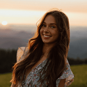 Avery  R., Babysitter in 75076 with 3 years of paid experience