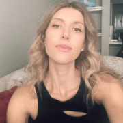 Arianna W., Babysitter in Hartford, IA 50118 with 14 years of paid experience