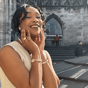 Clishea D., Care Companion in Freeport, NY with 5 years paid experience