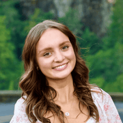 Grace L., Nanny in 98629 with 4 years of paid experience