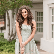 Jada brooke E., Babysitter in 78656 with 3 years of paid experience