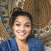 Olivia F. - Wallace Nanny
