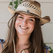 Lexi S., Child Care Provider in 64011 with 0 years of paid experience