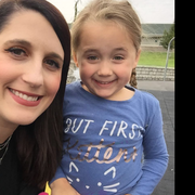 Courtney M. - Selah Babysitter