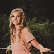 Olivia R., Nanny in Saint Paul, MN with 1 year paid experience