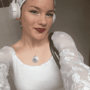 Olivia P., Pet Care Provider in San Francisco, CA with 1 year paid experience