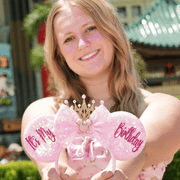 Sarah M., Babysitter in 54130 with 6 years of paid experience