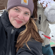 Piper annalee C., Babysitter in 98671 with 8 years of paid experience