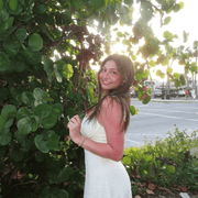 Chloe  L., Babysitter in 44442 with 4 years of paid experience