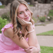 Kinslee F., Pet Care Provider in Inola, OK with 2 years paid experience