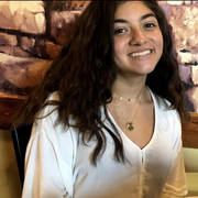 Zoe V., Pet Care Provider in Miami, FL with 1 year paid experience