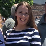Hailey B. - River Forest Nanny
