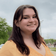 Alexa M., Babysitter in Cibolo, TX 78108 with 5 years of paid experience