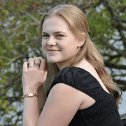Abigail D., Nanny in Racine, WI 53402 with 1 year of paid experience