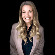 Maddy G., Babysitter in Elko New Market, MN 55054 with 10 years of paid experience