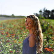 Cayla M. - Chaska Babysitter