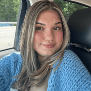Ashlyn B., Nanny in Gloucester, MA 01930 with 10 years of paid experience