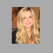 Amoret M., Pet Care Provider in Henderson, NV 89052 with 2 years paid experience