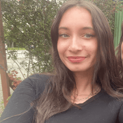 Bella G., Pet Care Provider in Montara, CA with 4 years paid experience