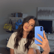 Madison P., Child Care in Del Rey, CA 93616 with 5 years of paid experience