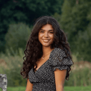 Lily E., Babysitter in Cleveland, OH with 3 years paid experience