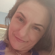 Johnna R., Care Companion in Kansas City, KS with 13 years paid experience
