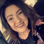 Hailey S. - Yuma Nanny